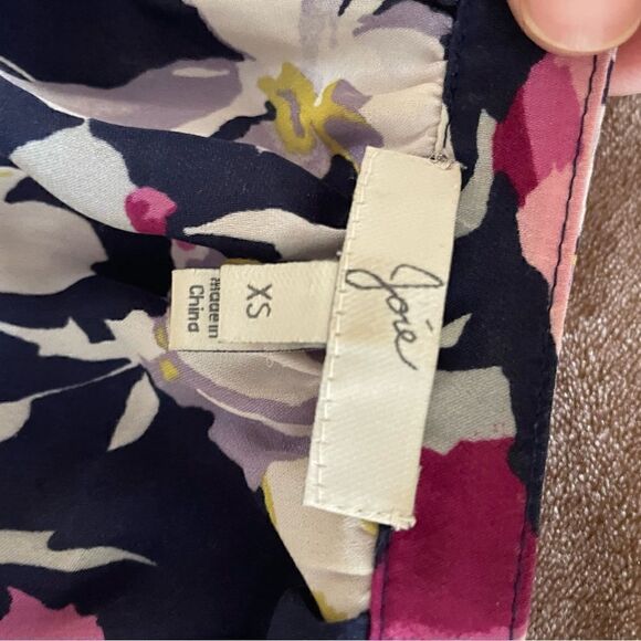 Joie Women’s Blue Floral Silk Blouse 3/4 Sleeve Size XS - Picture 10 of 16